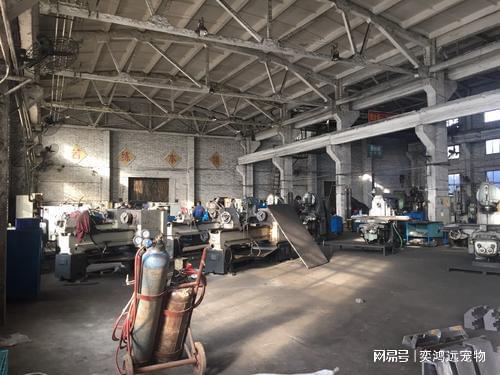 白銀一軍工廠,許多人青春與回憶,雖不復熱鬧,但仍保留當年痕跡