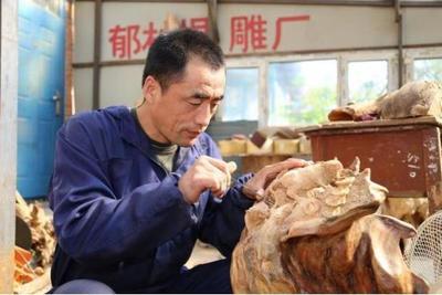 引火用的“松明子”成文玩新寵!還有了加工產(chǎn)業(yè)群