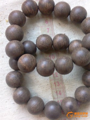 加里曼丹土沉香手鏈一對(18mm)_加里曼丹土沉香手鏈一對(18mm)價格_加里曼丹土沉香手鏈一對(18mm)圖片_來自藏友收藏的工程_木器_地攤交易_華夏收藏網 cang.com